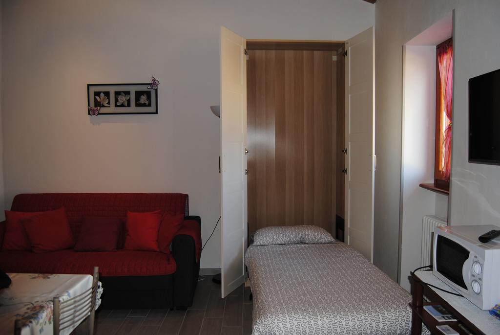Apartamento Casa Da Giorgia Lezzeno Exterior foto